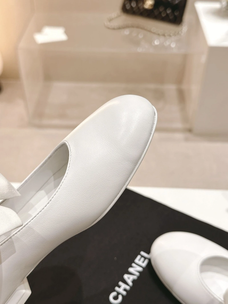 Trendsetting Chxnxl Flat Shoes 124731