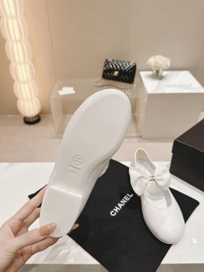 Trendsetting Chxnxl Flat Shoes 124731