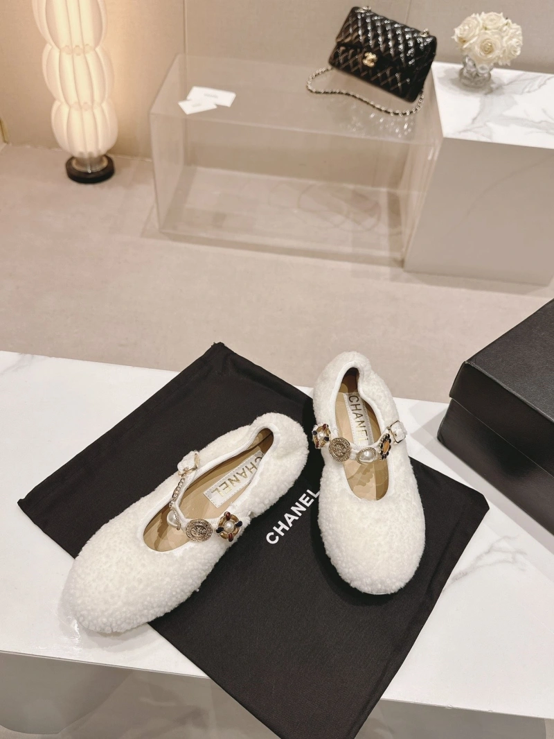 Classic Chxnxl Flat Shoes 124728