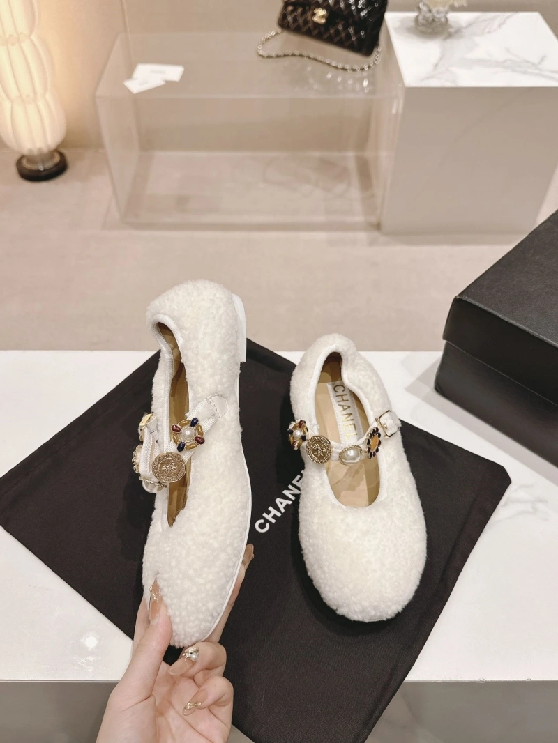 Classic Chxnxl Flat Shoes 124728