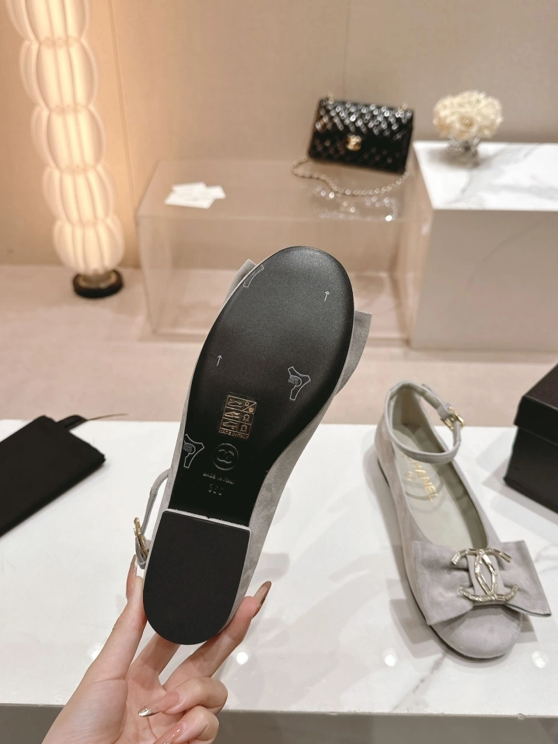Vibrant Chxnxl Flat Shoes 124726