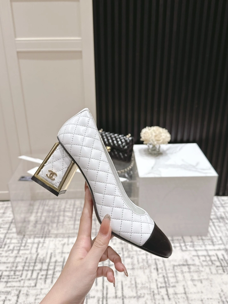 Unique Chxnxl High Heels 124570