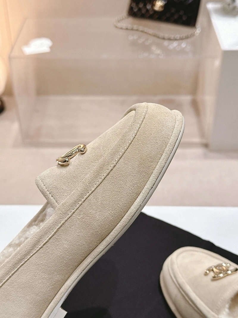 Sleek Chxnxl Leather Shoes 124504