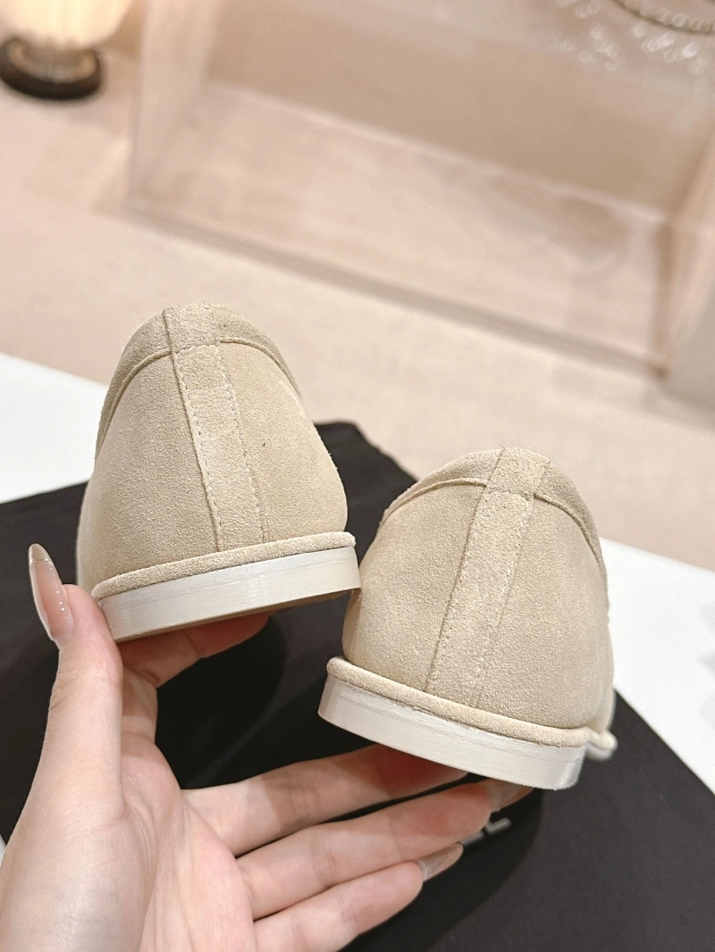 Sleek Chxnxl Leather Shoes 124504