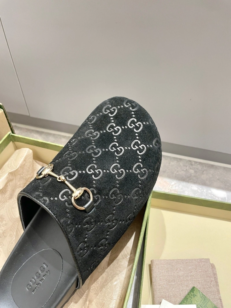 Sophisticated Gxccx Slippers 158757