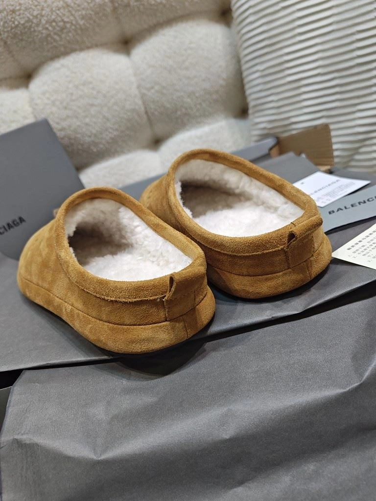 EyeCatching Bxlxnciaga Slippers 109587