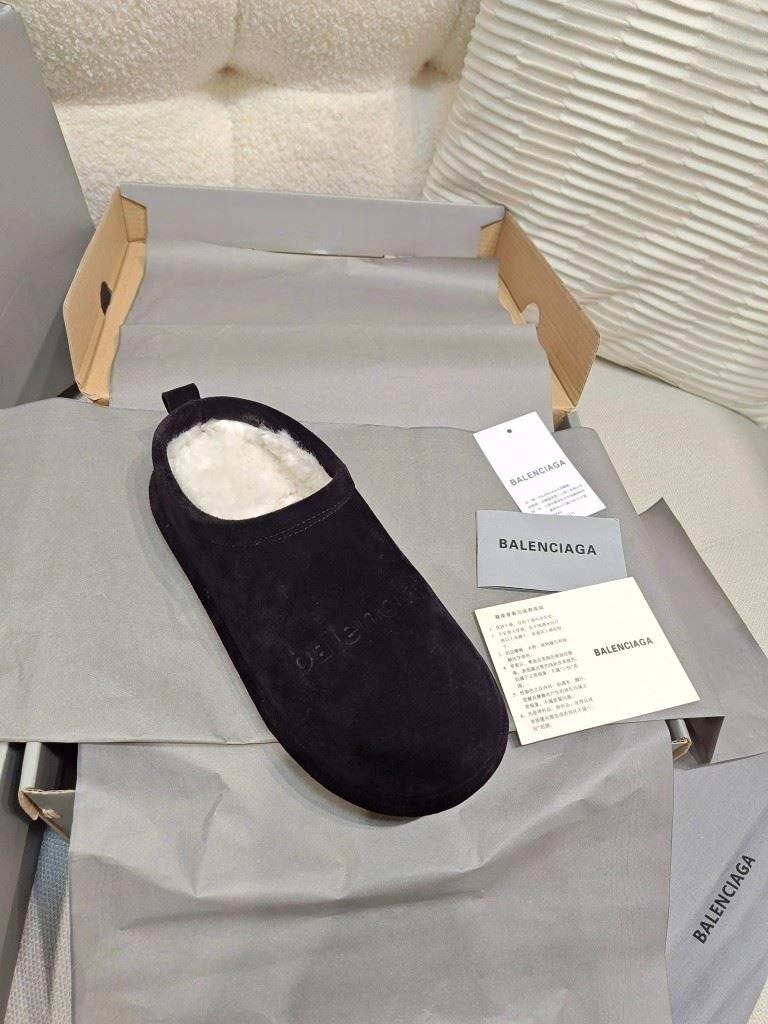 Bxlxnciaga Slippers WellDesigned 109585