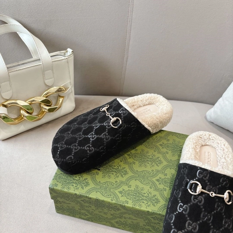 Refined Gxccx Slippers 158752