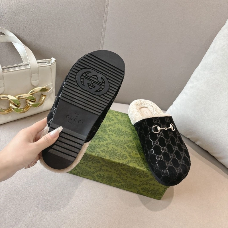 Refined Gxccx Slippers 158752