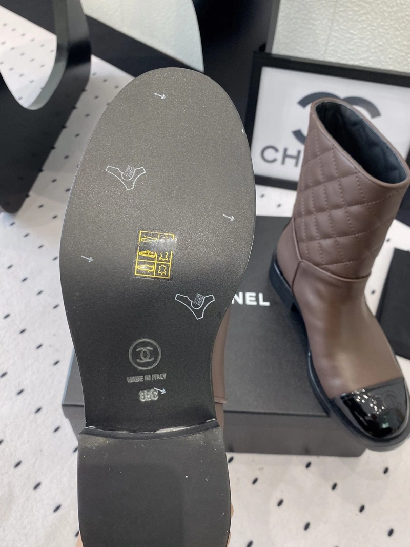 Resilient Chxnxl Boots 125311