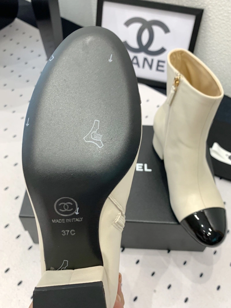Trendy Chxnxl Boots 125307