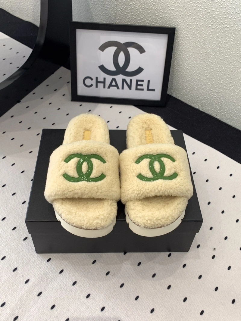 Chxnxl Slippers Bright 124155