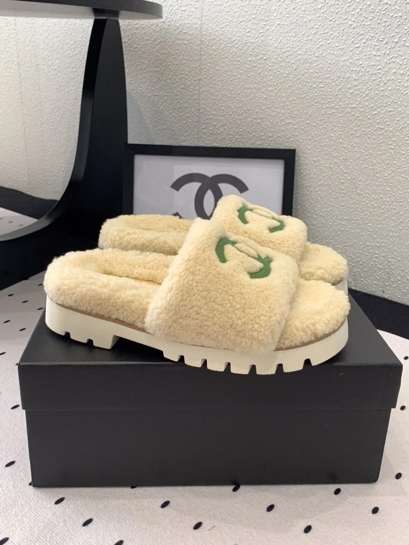 Chxnxl Slippers Bright 124155