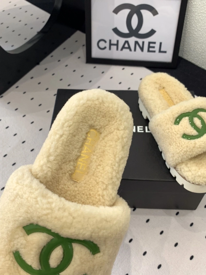 Chxnxl Slippers Bright 124155