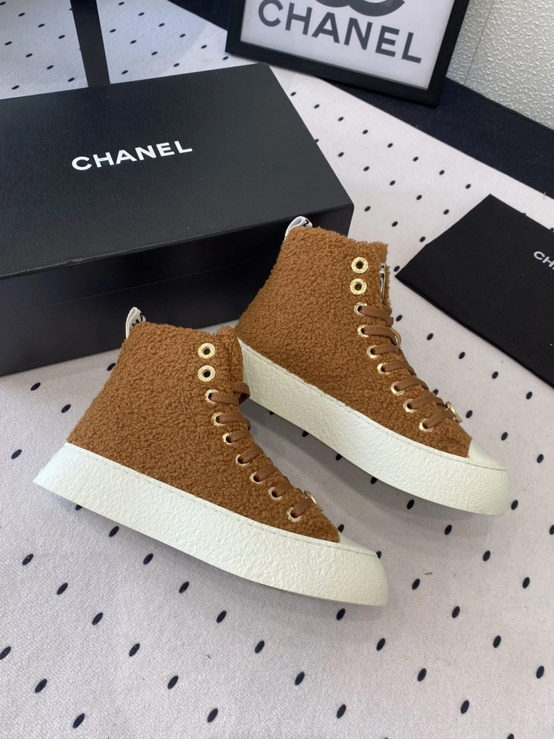 Cozy Chxnxl Boots 125303