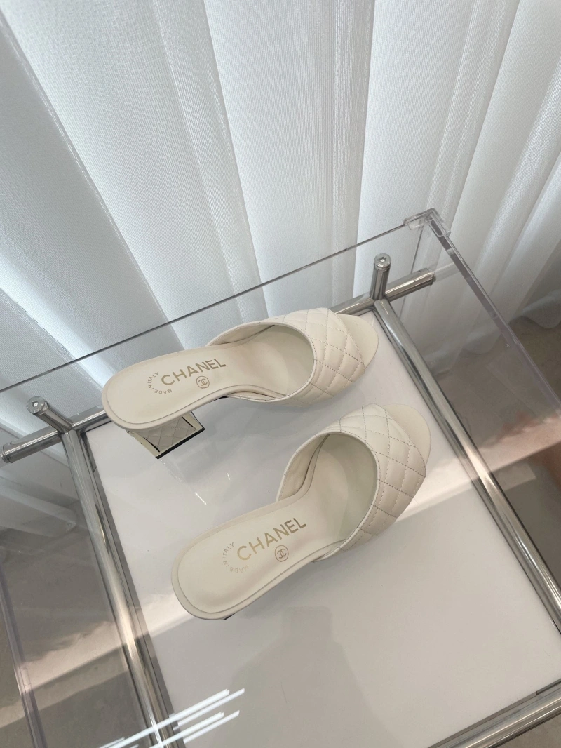 Minimalist Chxnxl Sandals 124409