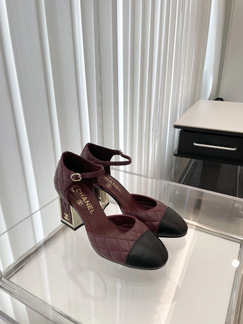 Soft Chxnxl Sandals 124403