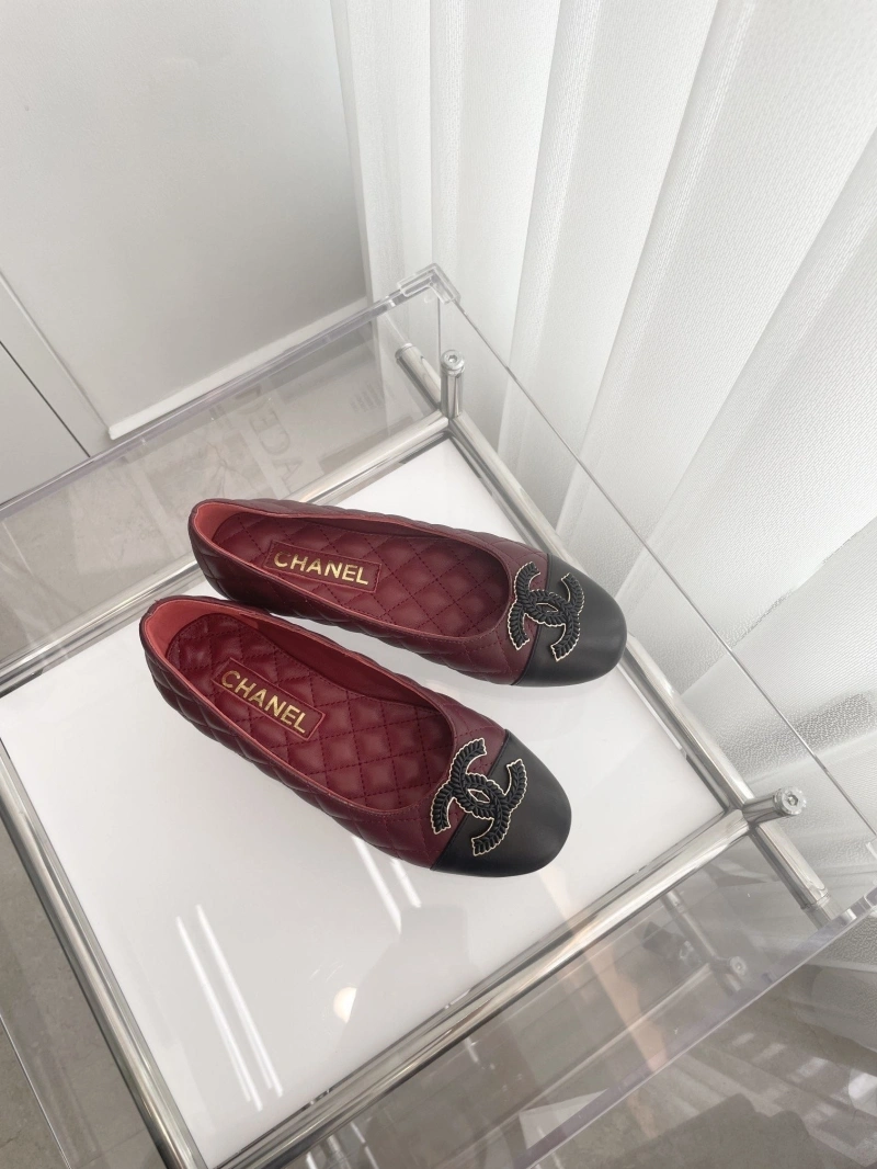 Trendsetting Chxnxl Flat Shoes 124704