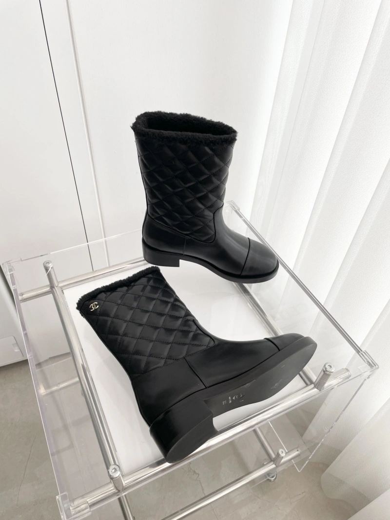 Trendy Chxnxl Boots 125281