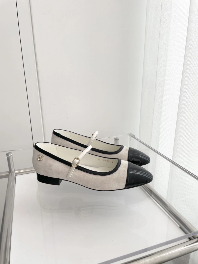 Trendy Chxnxl High Heels 124558