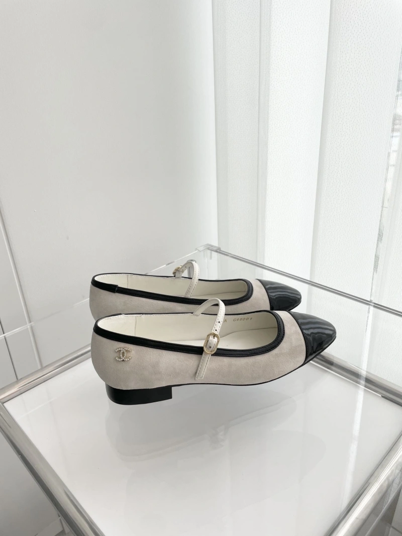 Trendy Chxnxl High Heels 124558