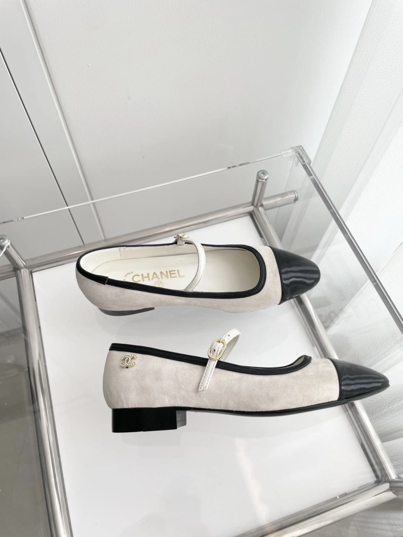 Trendy Chxnxl High Heels 124558
