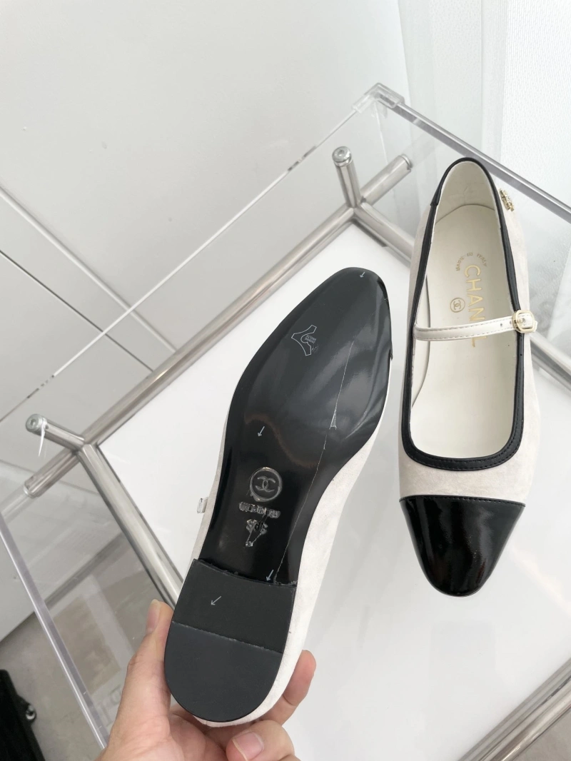 Trendy Chxnxl High Heels 124558
