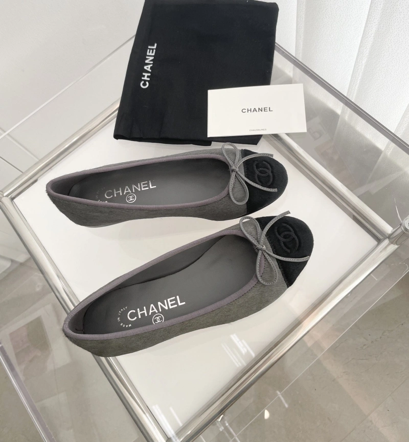 Soft Chxnxl Flat Shoes 124703