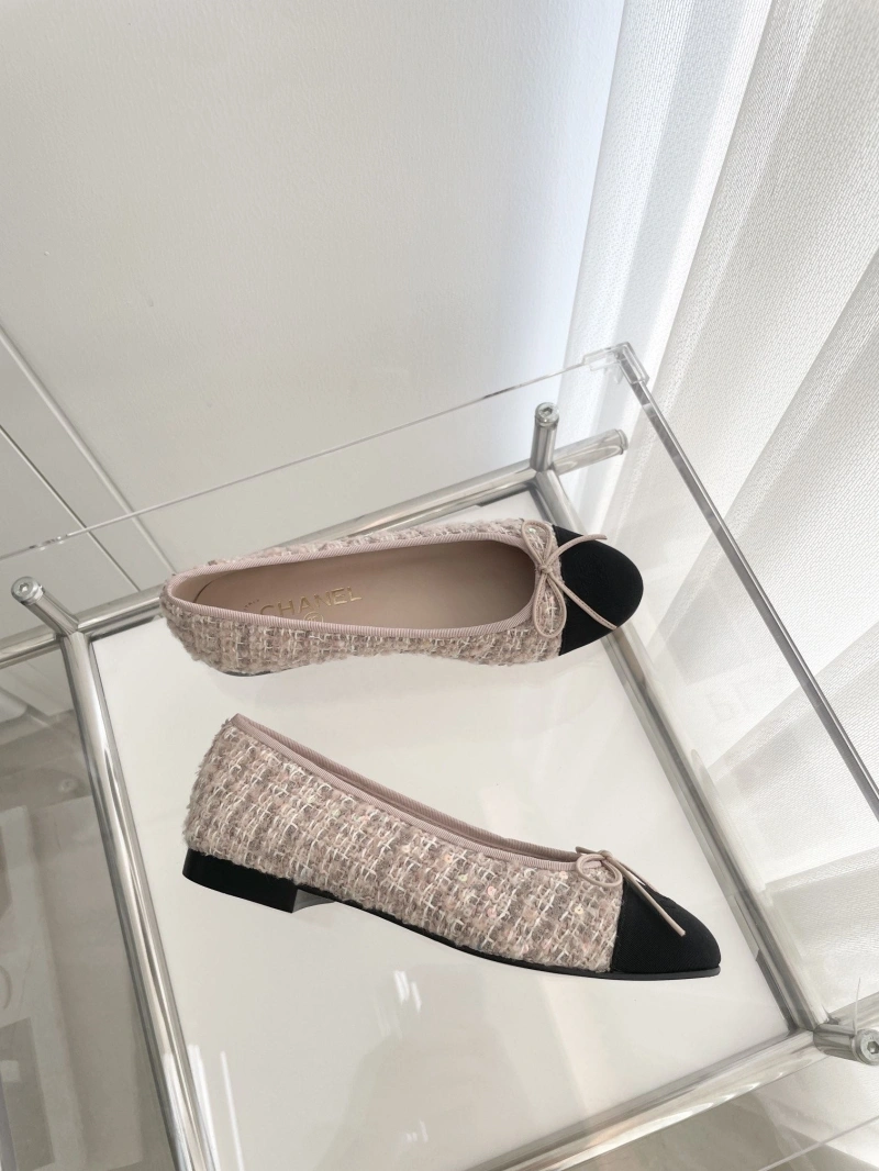 WellDesigned Chxnxl Flat Shoes 124700
