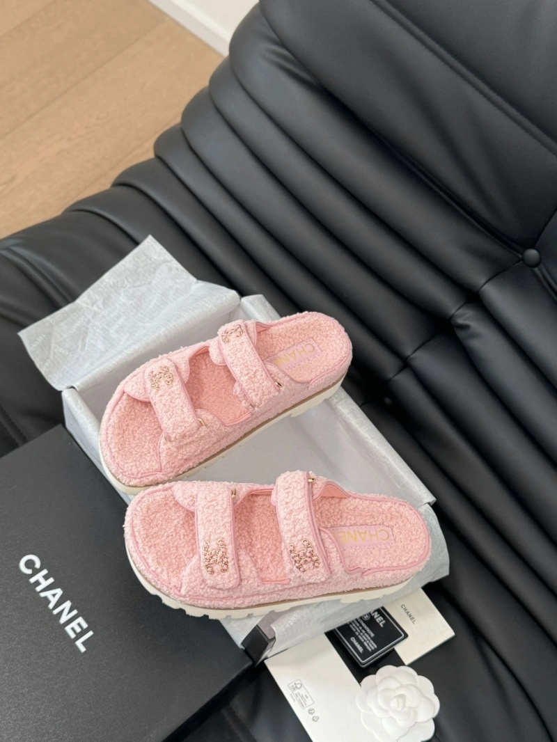 ModernLook Chxnxl Sandals 124383