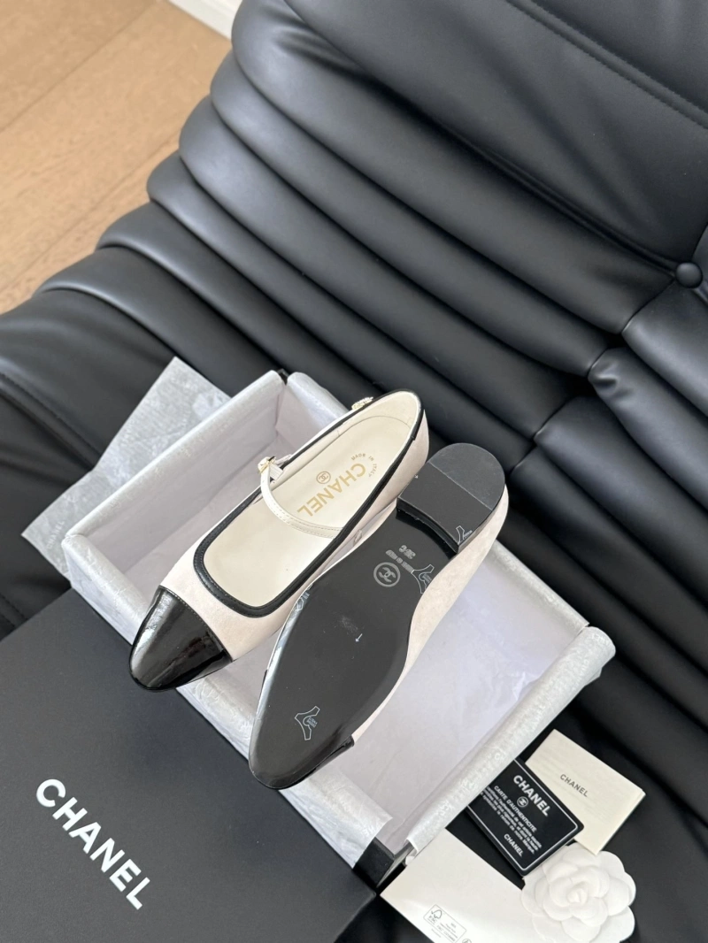 Trendy Chxnxl Flat Shoes 124694