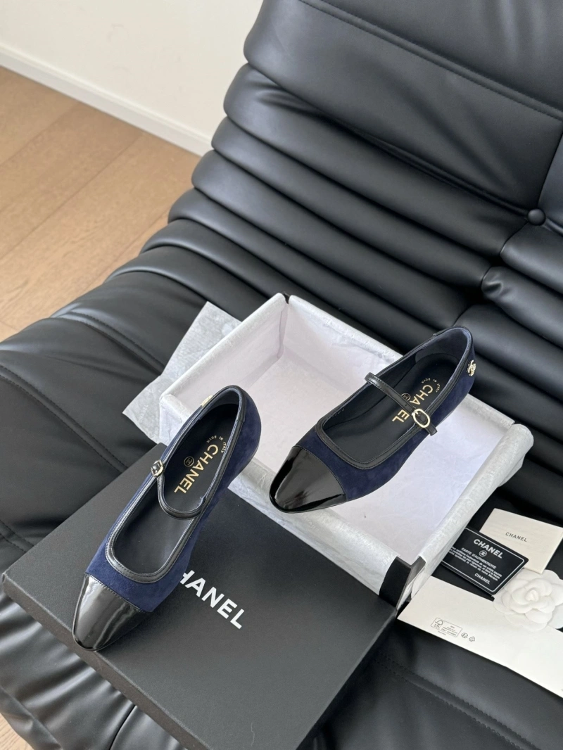 EyeCatching Chxnxl Flat Shoes 124691