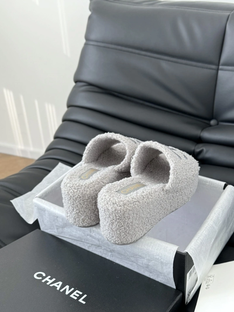 StreetReady Chxnxl Slippers 124138