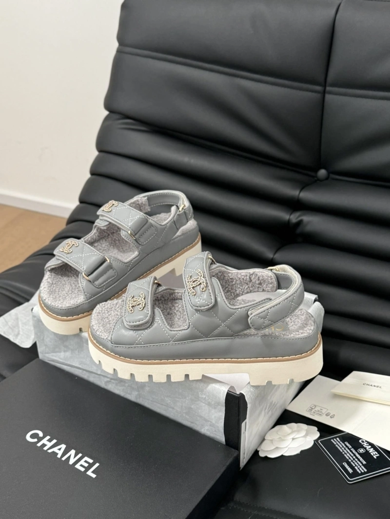 Durable Chxnxl Sandals 124374
