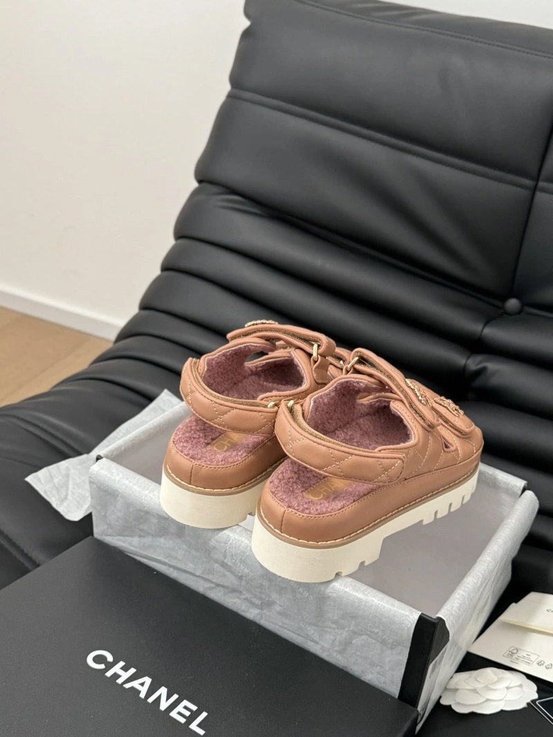 Chxnxl Sandals WellDesigned 124373