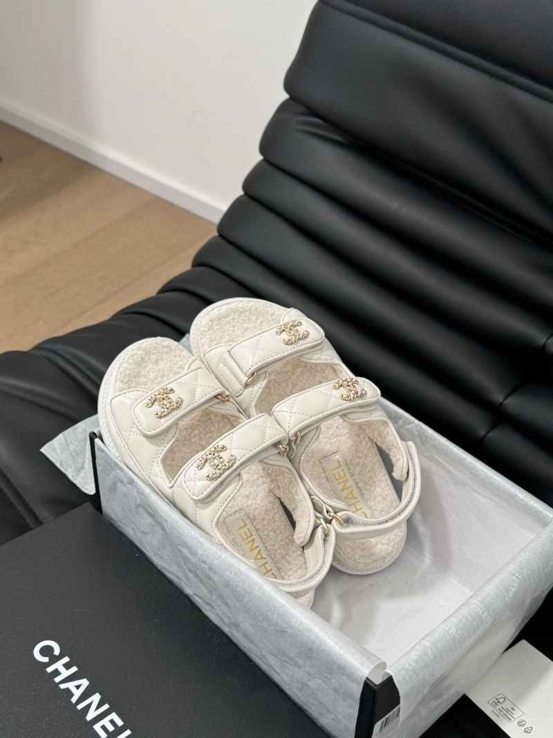 Comfortable Chxnxl Sandals 124366
