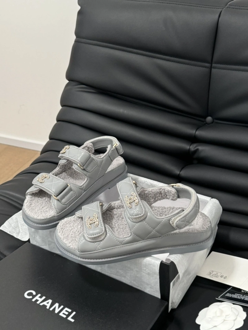 Durable Chxnxl Sandals 124364