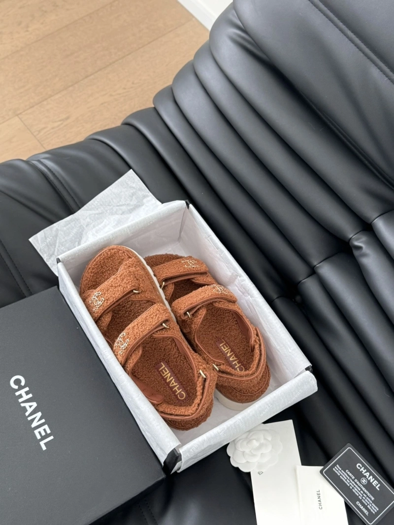 Chxnxl Sandals Vibrant 124338