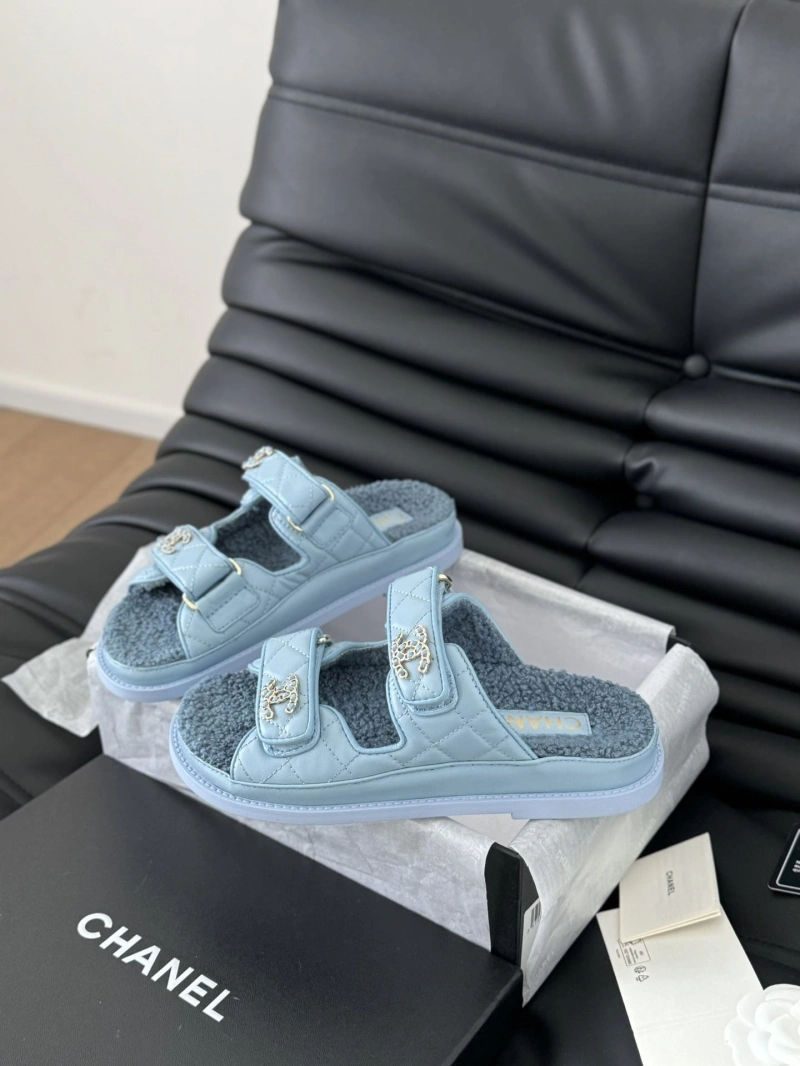 Elegant Chxnxl Sandals 124351