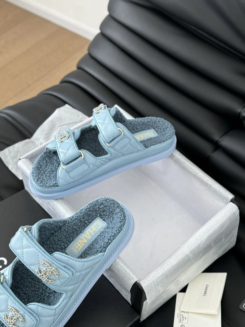 Elegant Chxnxl Sandals 124351