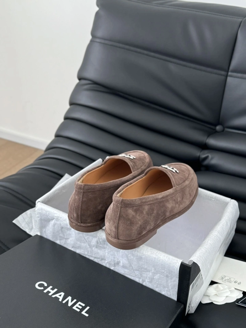 Minimalist Chxnxl Leather Shoes 124491