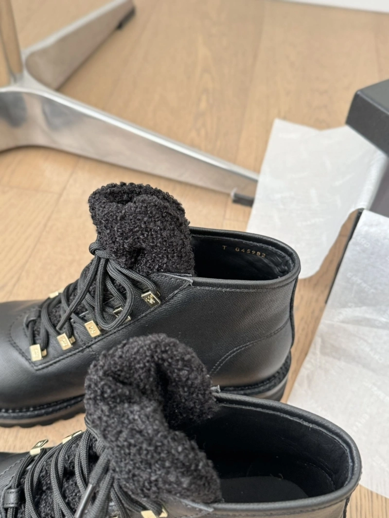 Stylish Chxnxl Boots 125259