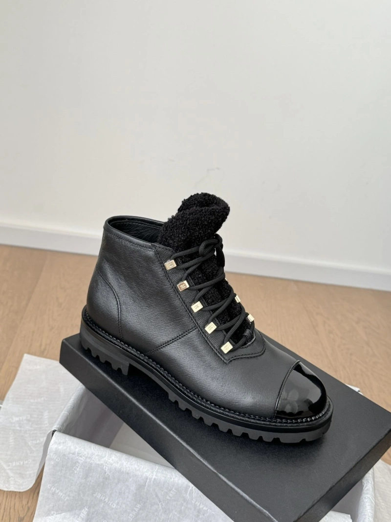 Stylish Chxnxl Boots 125259
