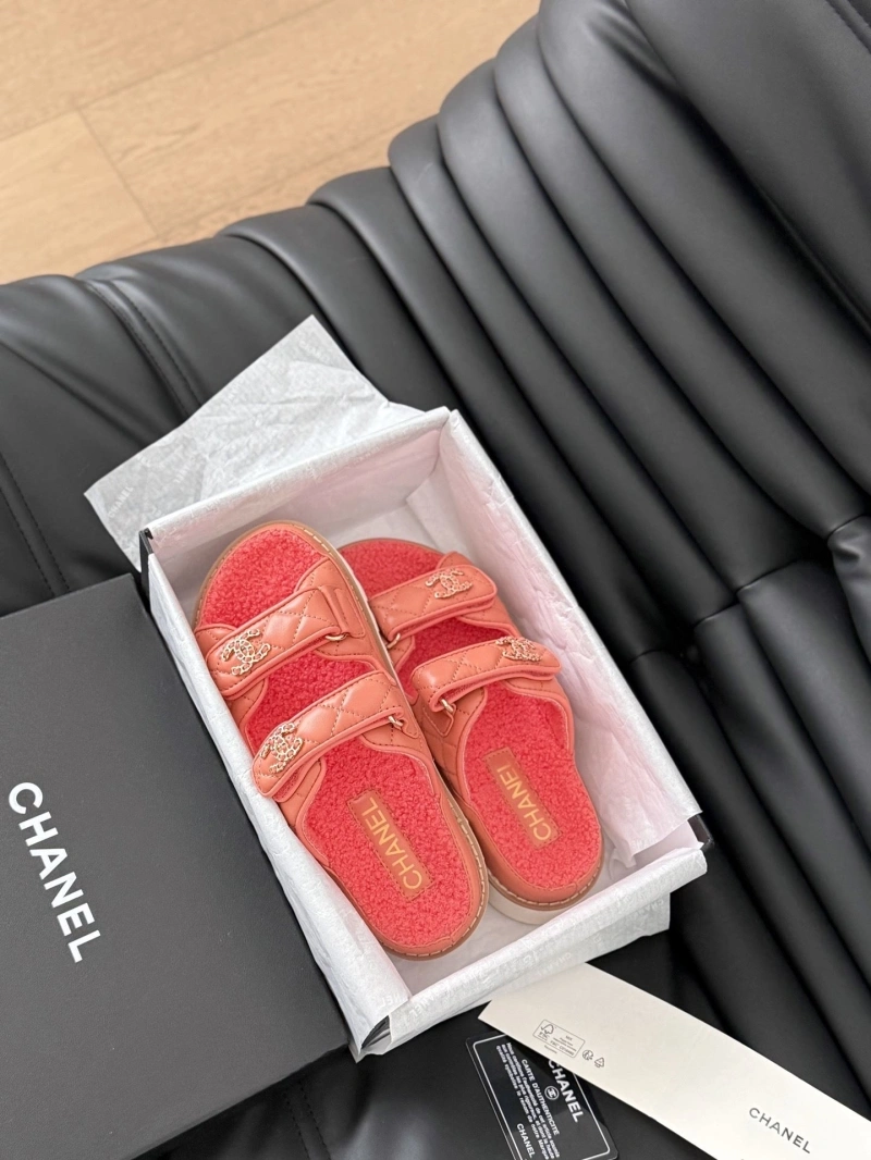 Resilient Chxnxl Sandals 124329