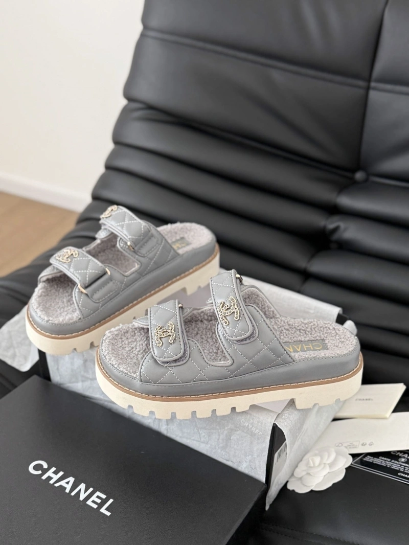 Trendy Chxnxl Sandals 124326