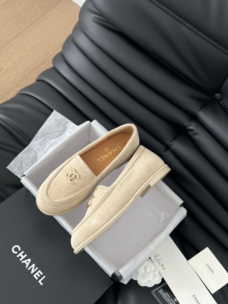 Compact Chxnxl Leather Shoes 124481