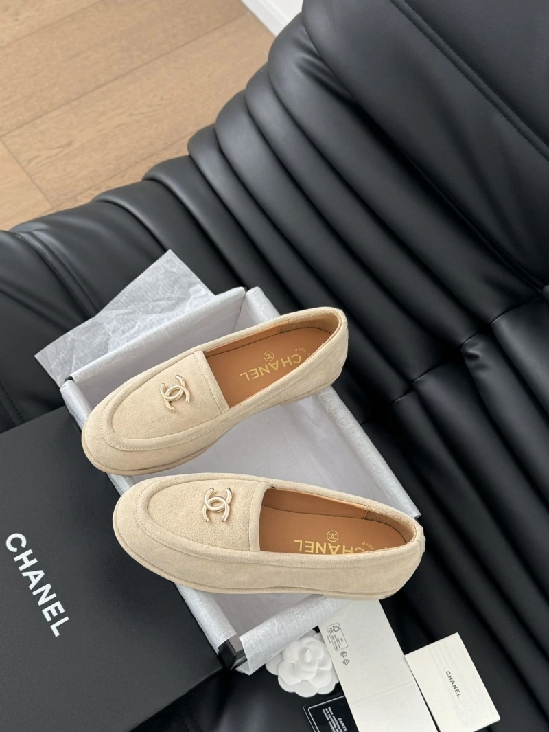 Compact Chxnxl Leather Shoes 124481