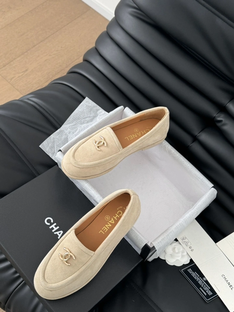 Compact Chxnxl Leather Shoes 124481