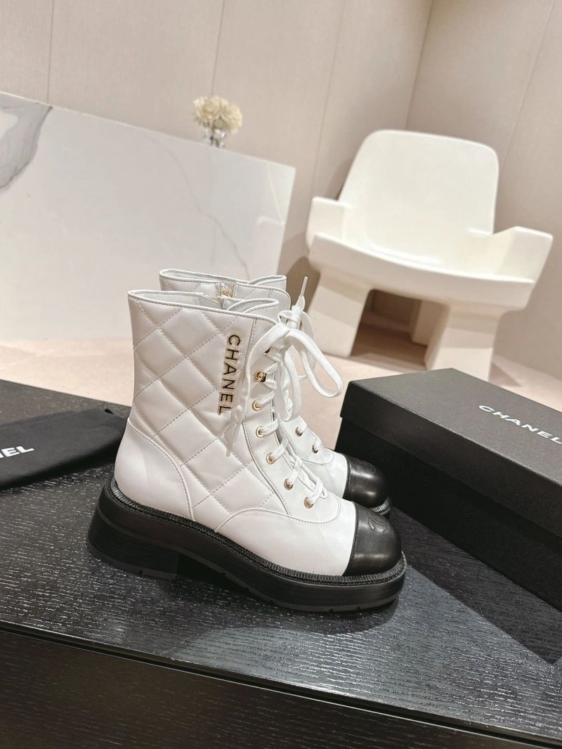 Reliable Chxnxl Boots 125257