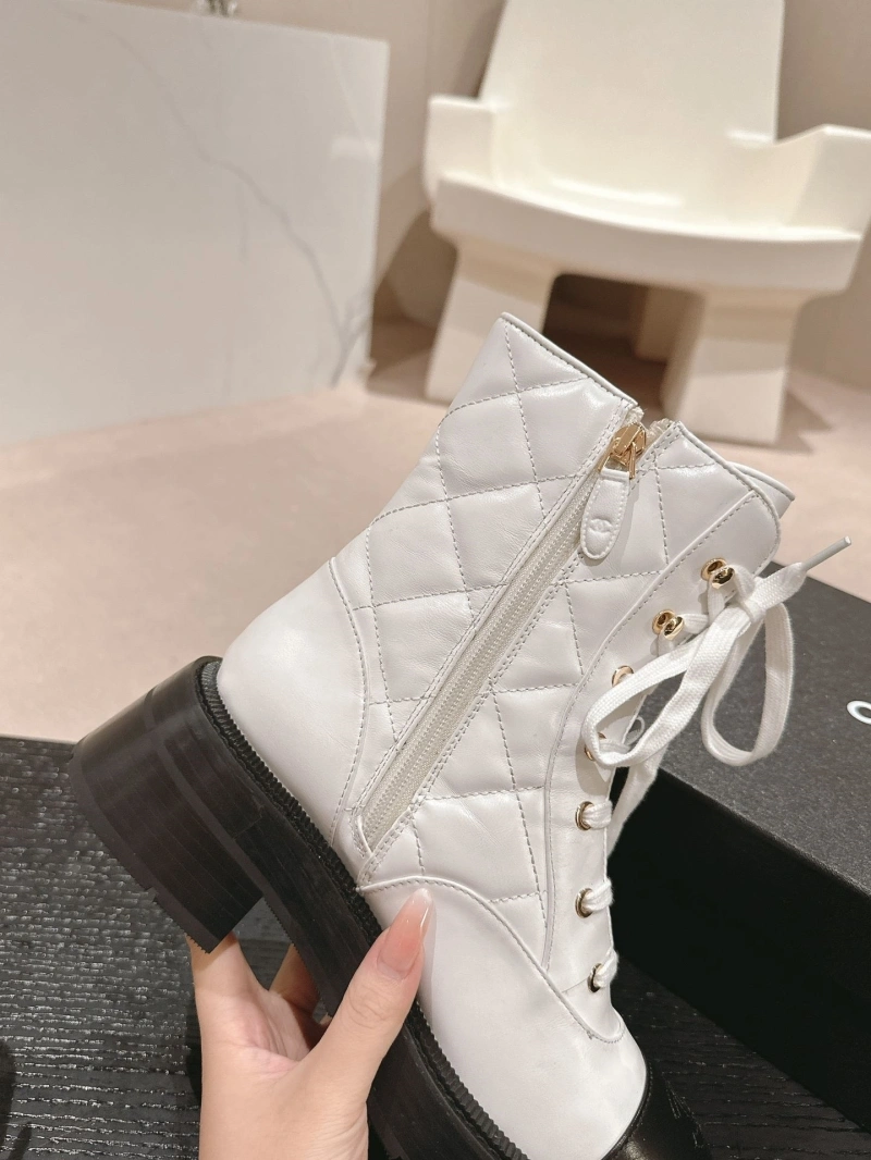 Reliable Chxnxl Boots 125257
